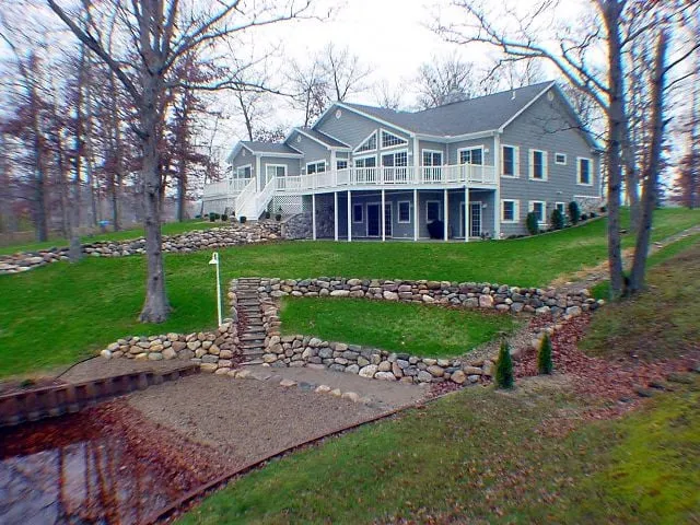 Expert yard maintenance with custom design in Effingham, IL by Kiefer Landscaping