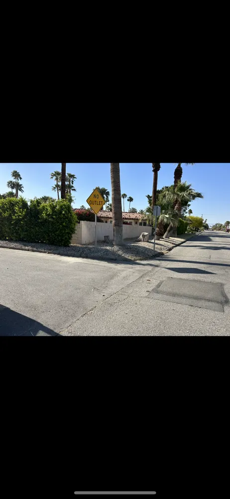 Top-rated yard cleanup service with custom design in Desert Hot Springs, CA by Kiki’s Landscaping