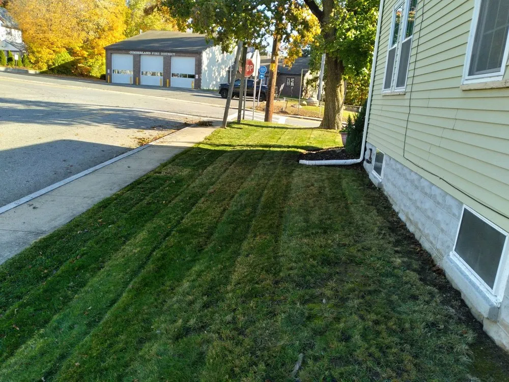 Professional yard maintenance experts serving Pawtucket, RI - Kilburn&sons landscaping