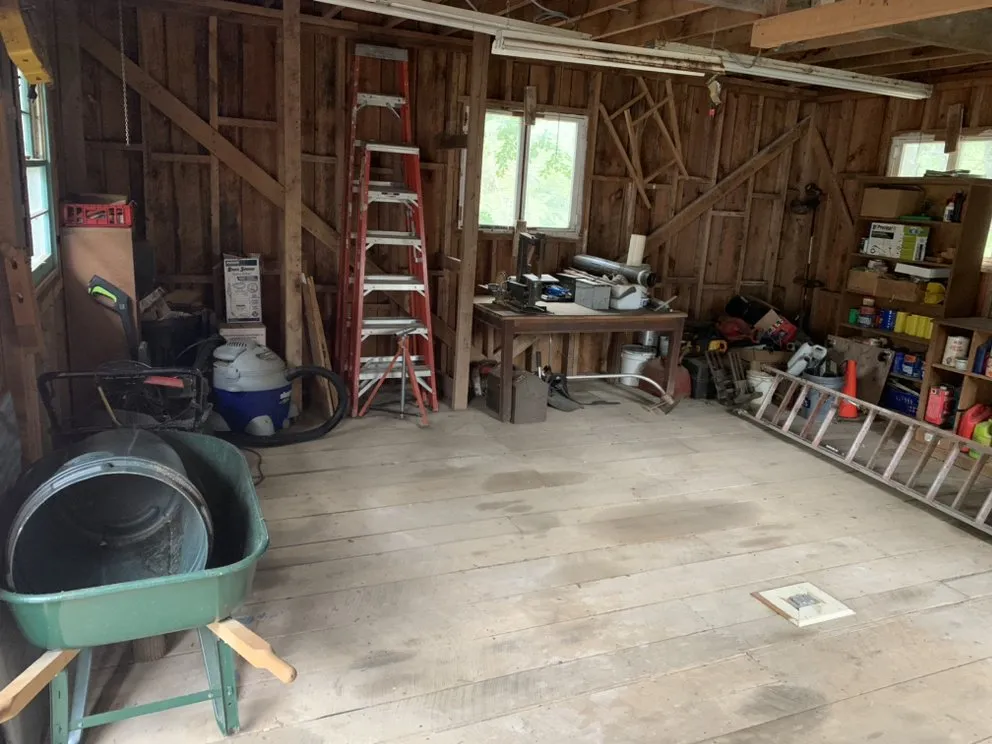 Trusted yard cleanup service in Crossville, TN by Kilgore Clean Up Crew