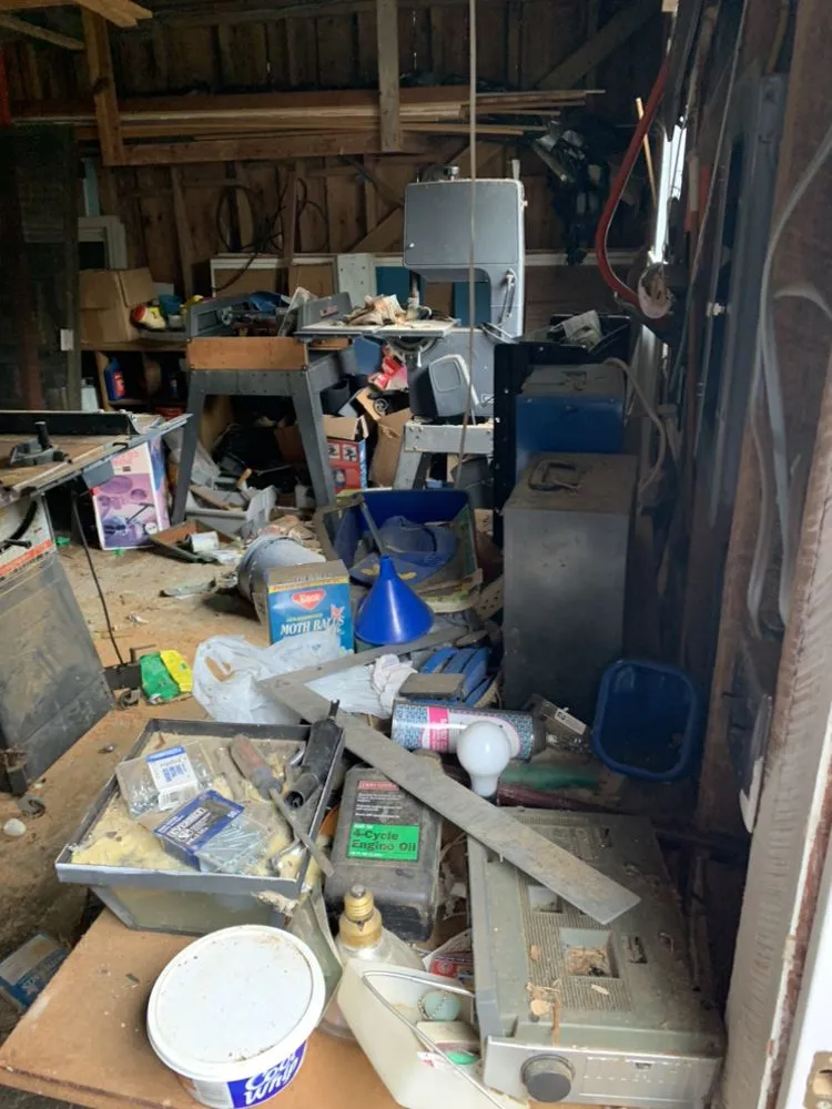 Top-rated yard cleanup service in Crossville, TN - Kilgore Clean Up Crew