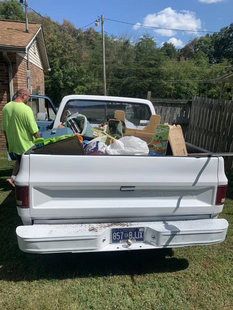 Affordable landscaping services for year-round maintenance in Crossville, TN by Kilgore Clean Up Crew