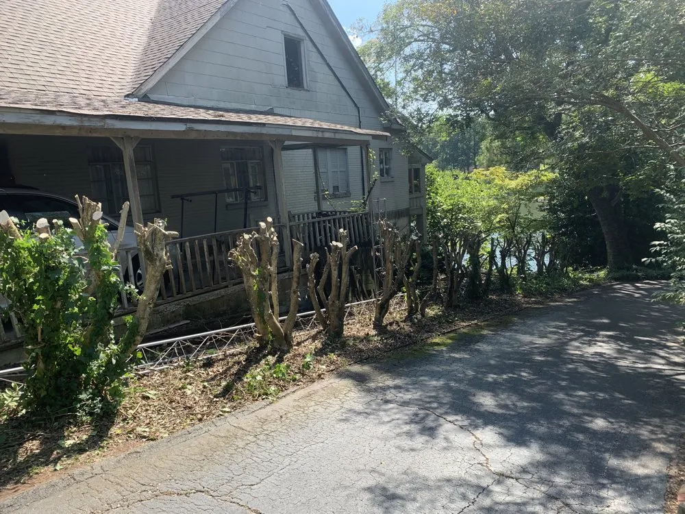 Professional lawn mowing service experts serving Killen, AL - Killen Kutz