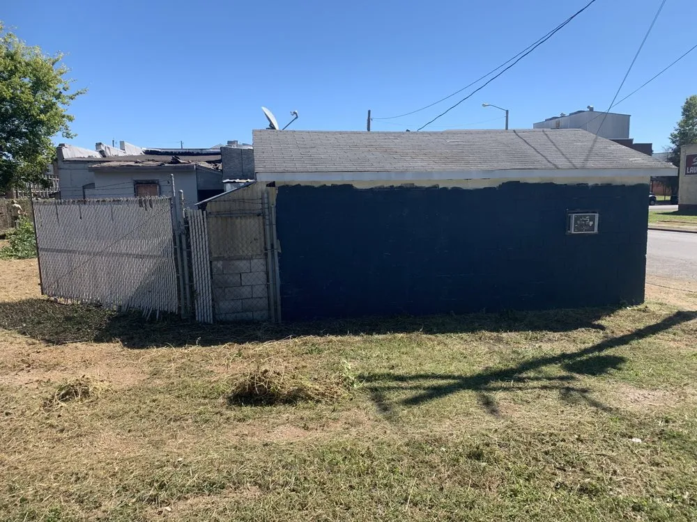 Reliable lawn care service in Killen, AL by Killen Kutz