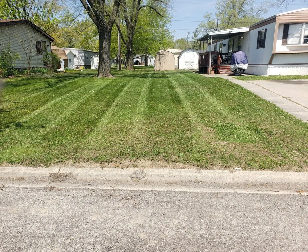 Reliable garden landscaping in Waterloo, IN - Killer Kutzz Lawncare
