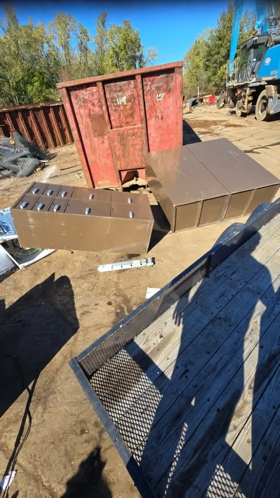 Custom lawn care service for year-round maintenance in Eastlake, OH by Killer Lawn & Haul