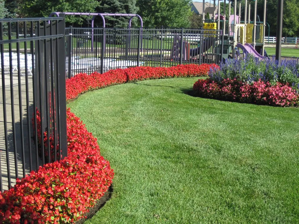 Affordable outdoor landscaping with custom design in Robertsdale, AL by Killian Landscapes