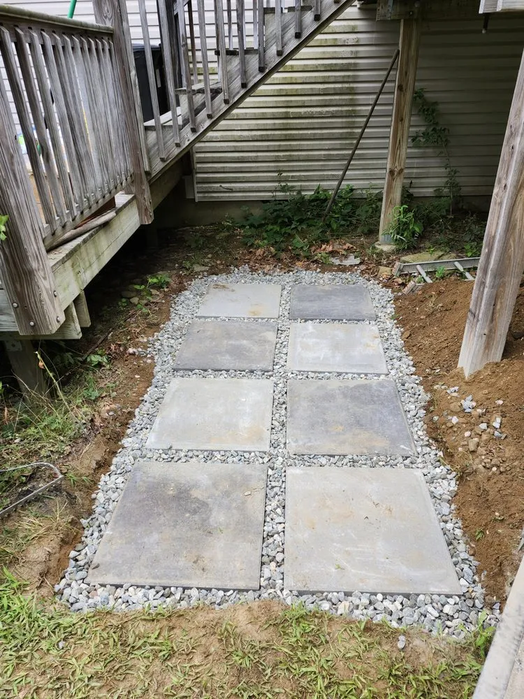 Custom lawn mowing service in Canterbury, CT by Killian's Landscaping