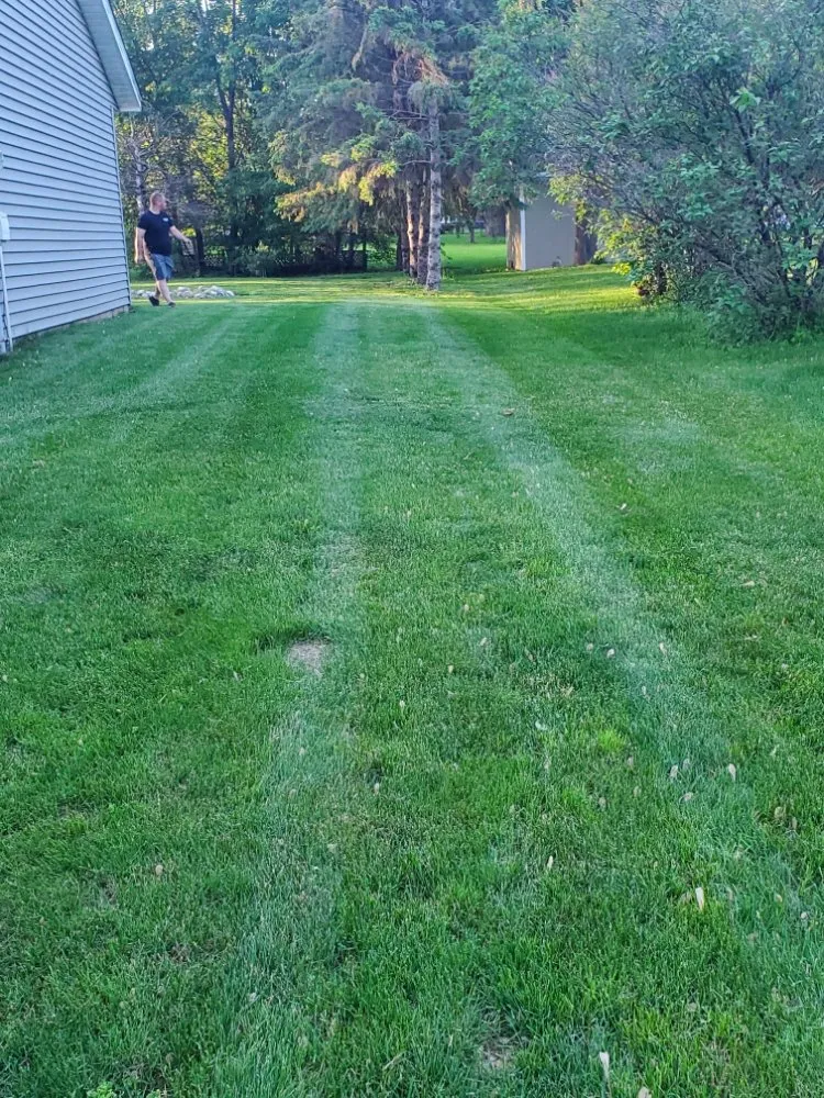 Local landscaping services experts serving Rosemount, MN - Kilmartin Property Maintenance