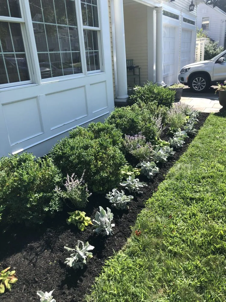 Top-rated residential landscaping for beautiful yards in Billerica, MA by Kimball’s Landscaping