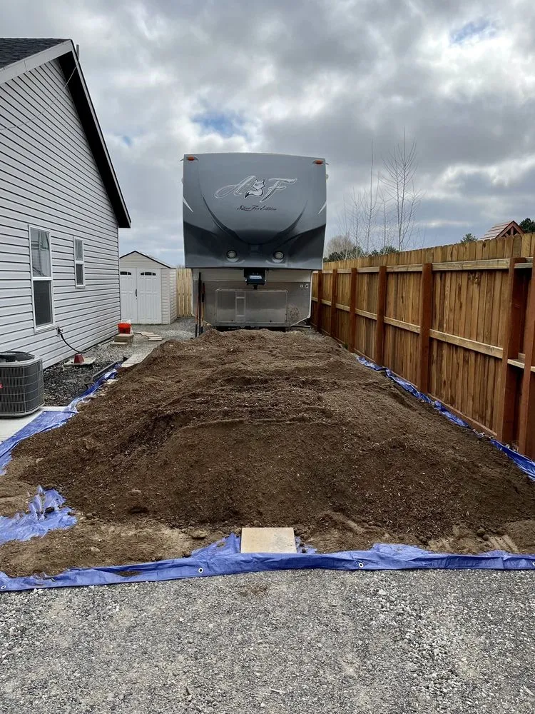 Professional yard cleanup service for homes in Twin Falls, ID by Kimberly Nurseries Landscape & Irrigation