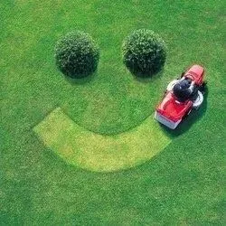 Top-rated yard maintenance in Cleveland, OH - Kimble's Lawn & Gardens