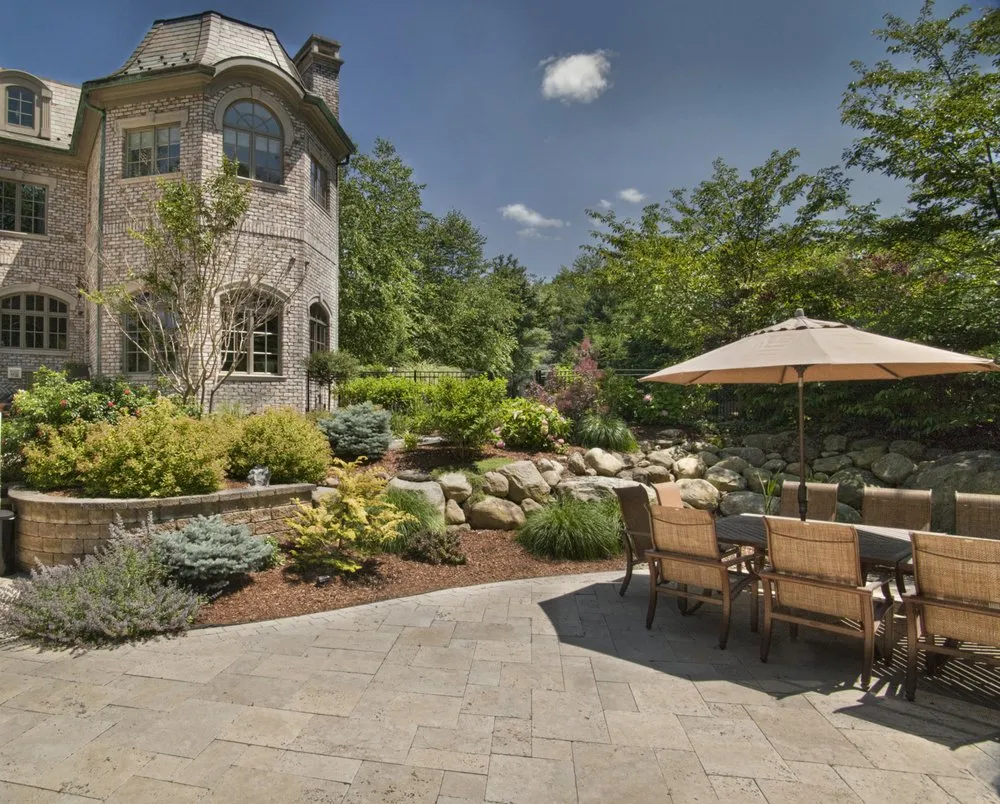 Reliable outdoor landscaping for residential properties in Bergenfield, NJ by Kindergan Landscaping