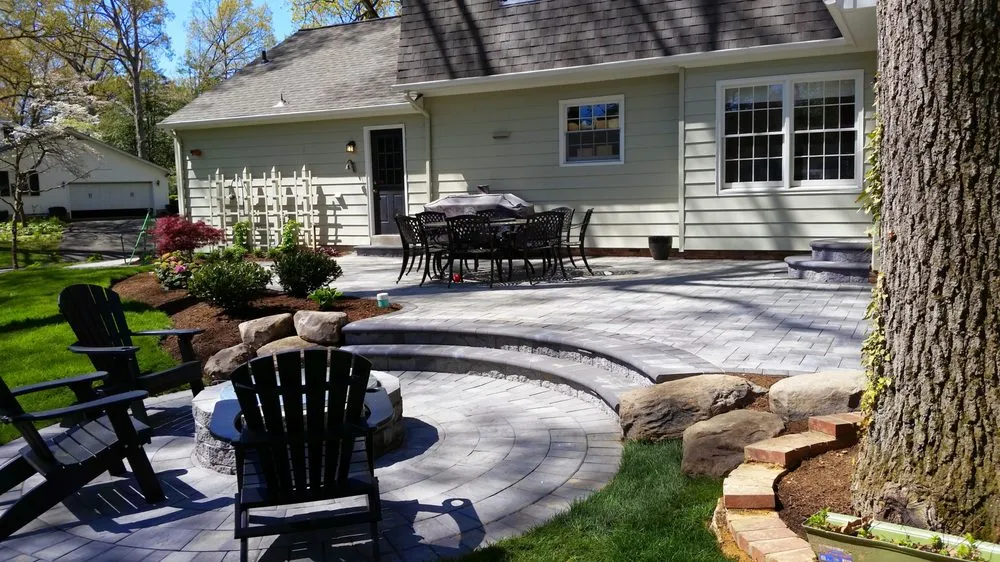 Expert lawn care service in Davidsonville, MD - King Cuts Landscaping