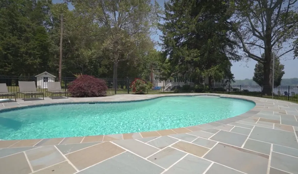 Professional landscaping services in Davidsonville, MD by King Cuts Landscaping