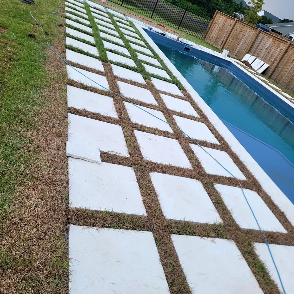 Expert lawn mowing service in Wilmington, NC - King Fish Landscaping