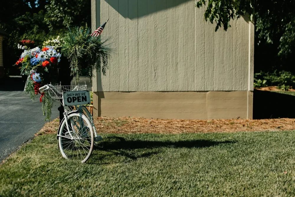 Custom garden landscaping in Norcross, GA by King Green