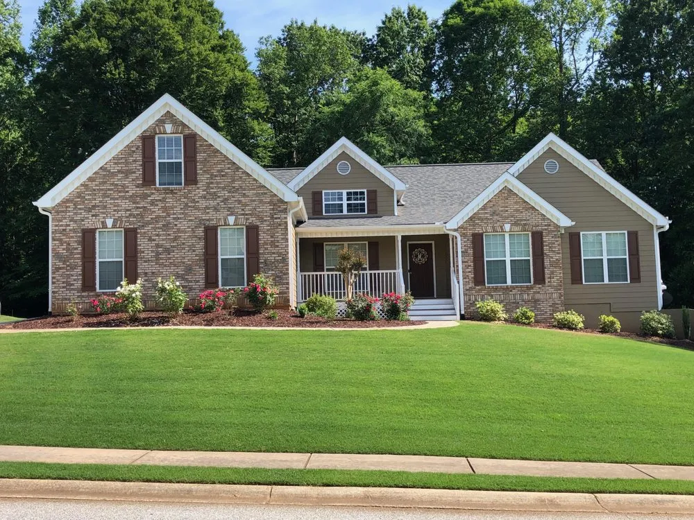 Top-rated yard maintenance experts serving Watkinsville, GA - King Green