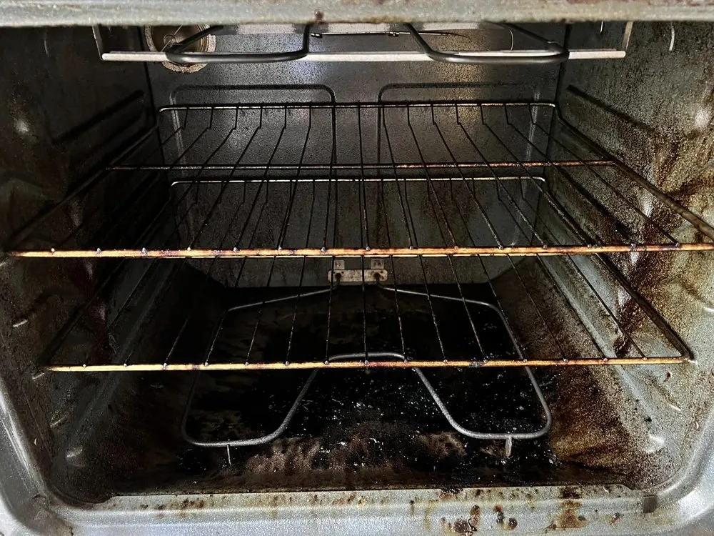 Top-rated lawn mowing service in Bay St. Louis, MS by King Kong’s Cleaning & More