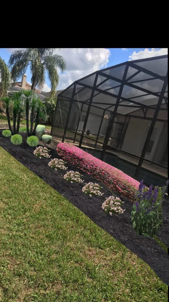 Custom landscape installation in Apopka, FL by King Kutz Landscaping