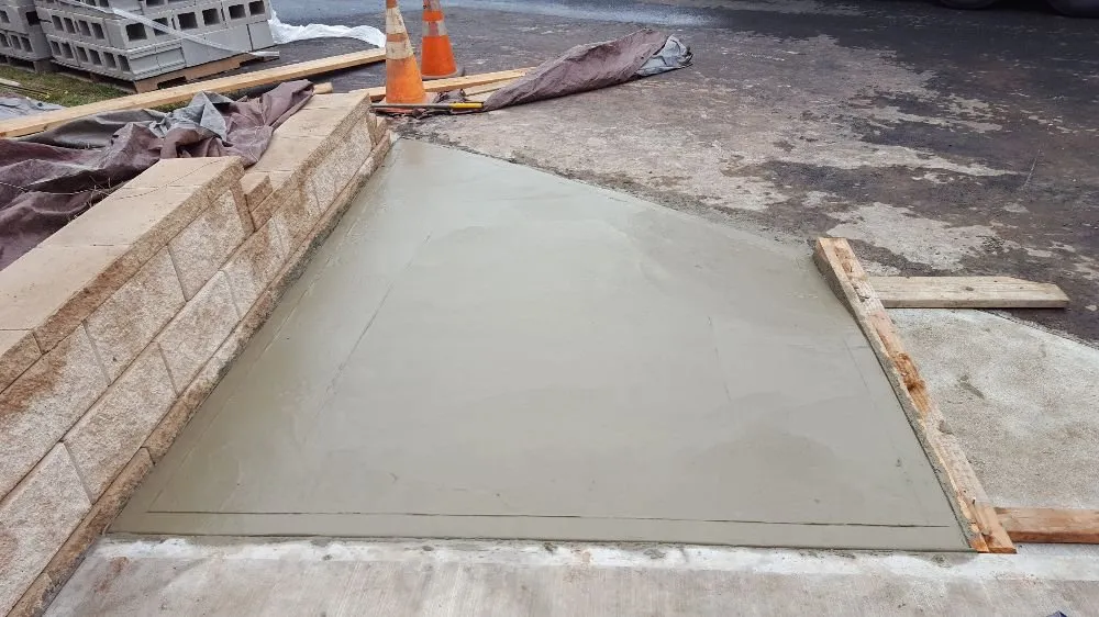 Reliable yard maintenance experts serving Manville, NJ - King Landscaping