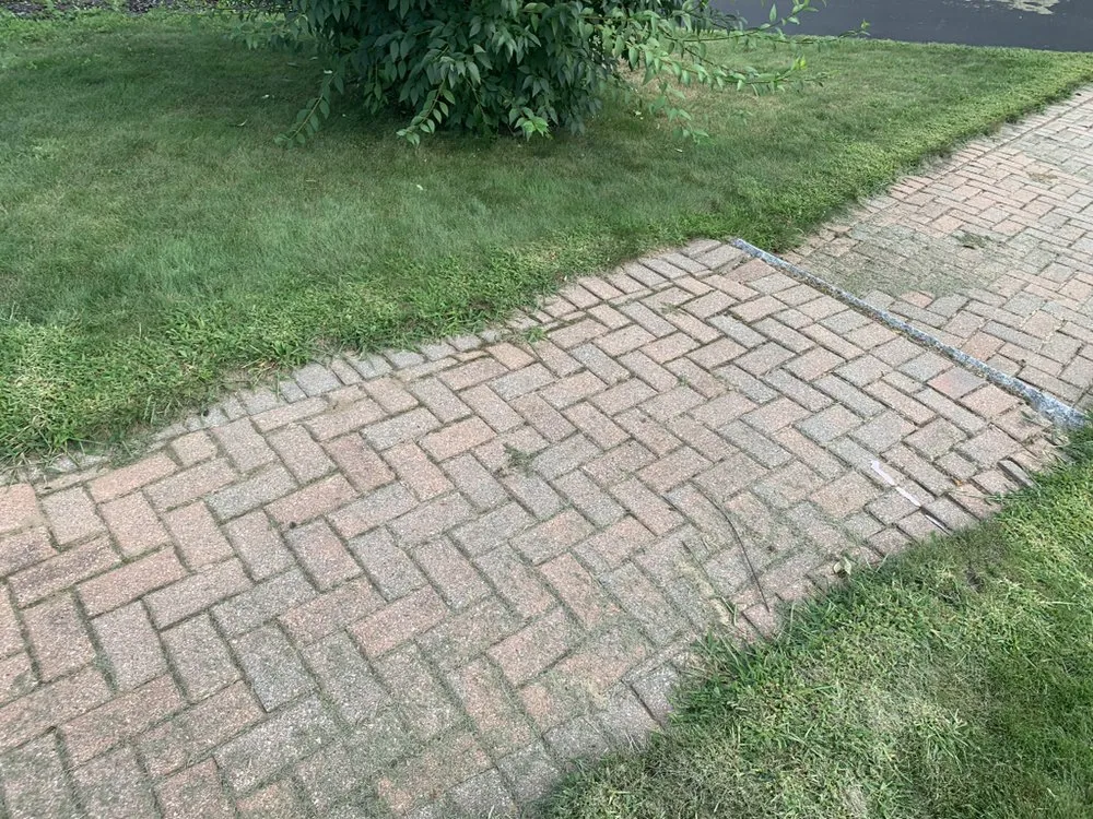 Affordable garden landscaping in Barrington, NH by King Of Diamonds