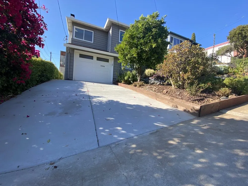 Expert lawn mowing service in Upland, CA by King of Kings Concrete