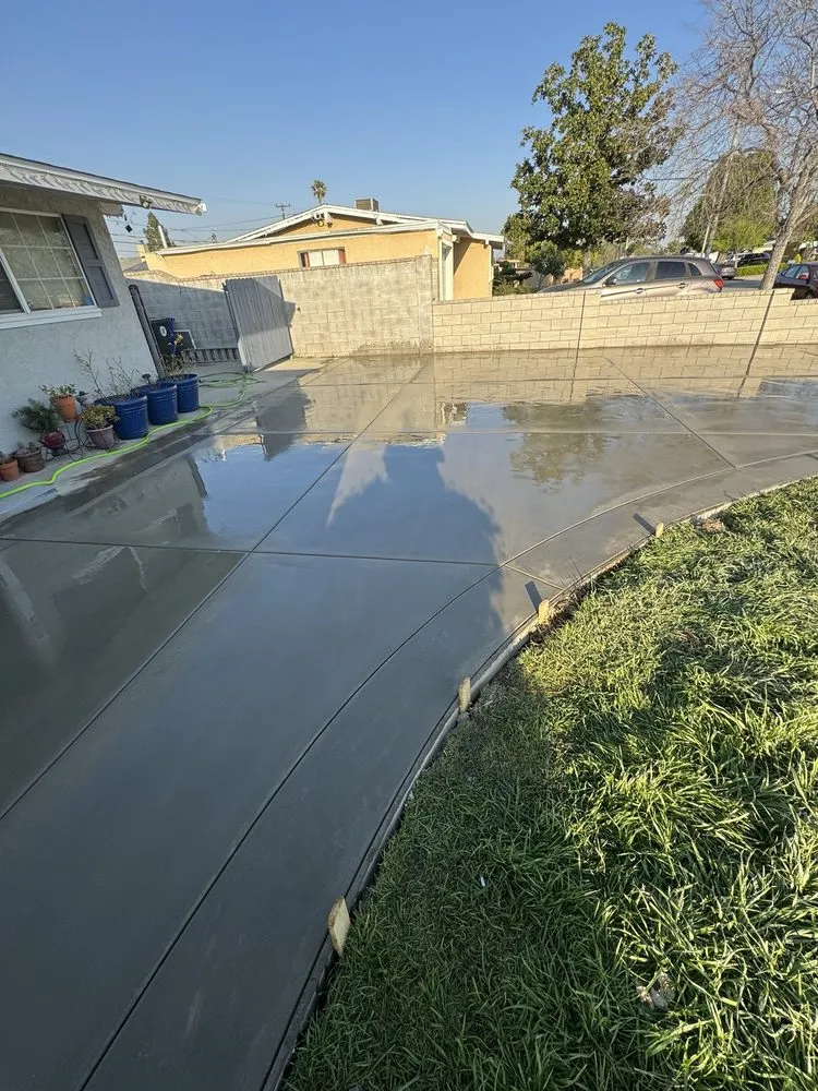 Professional yard maintenance in Upland, CA by King of Kings Concrete