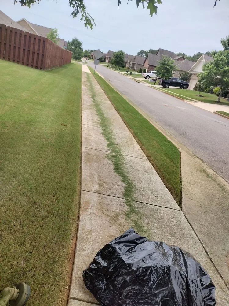 Trusted landscape installation in Huntsville, AL - King Of Kings Multi Service