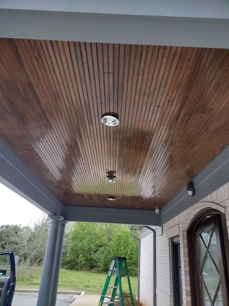 Top-rated lawn care service near you in Huntsville, AL by King Of Kings Multi Service