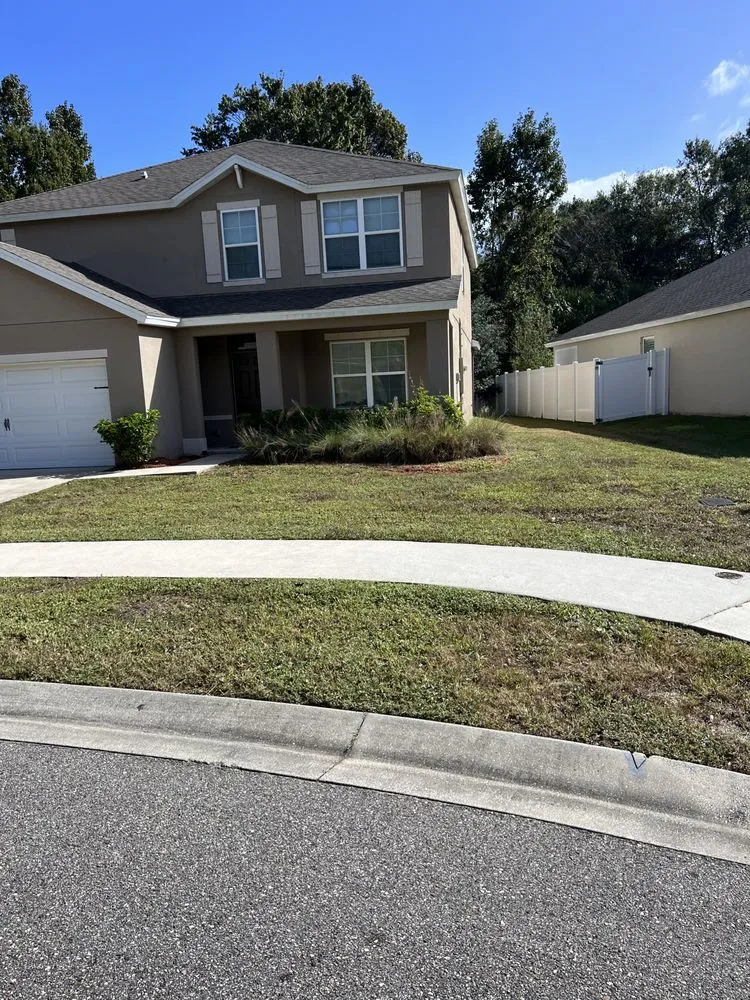 Professional garden landscaping in Melbourne, FL by King of lawns lawn care services