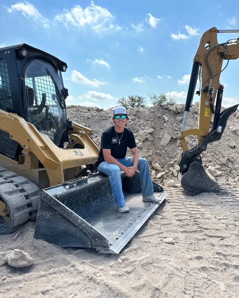 Reliable yard cleanup service in Spring Branch, TX by King Operations