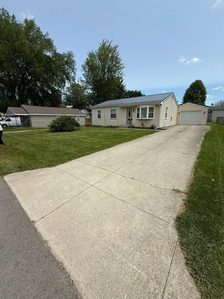 Custom landscape installation in Kenton, OH - King Outdoor Solutions