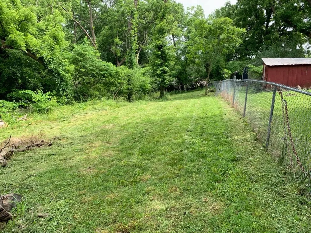 Trusted landscape design for homes in Joplin, MO by King Style Mowing