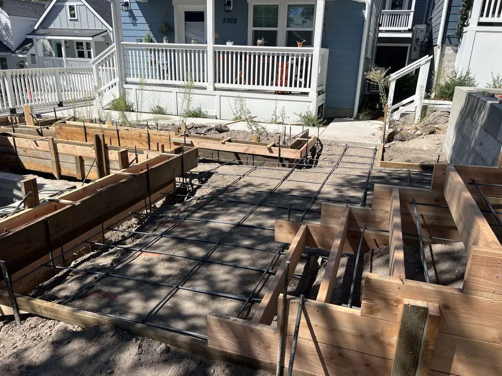 Custom lawn mowing service in Atascadero, CA by Kingdom Contractors