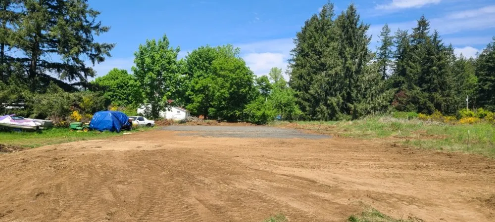 Custom garden landscaping in Onalaska, WA by Kingdom Country