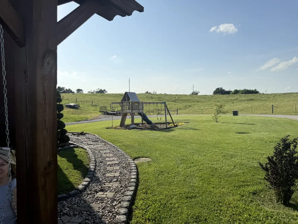 Local yard cleanup service for beautiful yards in Bloomfield, KY by Kingdom Cuts