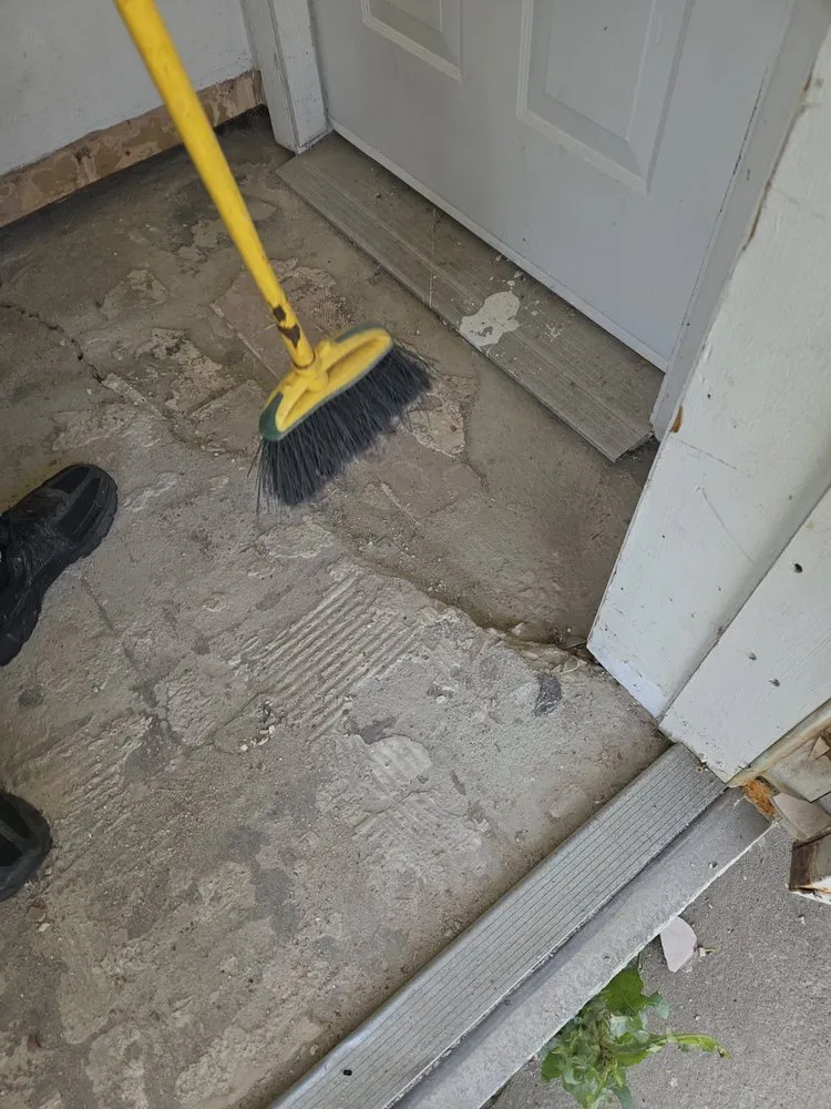 Trusted lawn mowing service for beautiful yards in Warrensville Heights, OH by Kingdom Kreationz