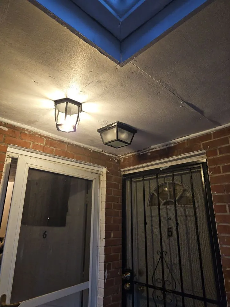 Local yard maintenance experts serving Warrensville Heights, OH - Kingdom Kreationz