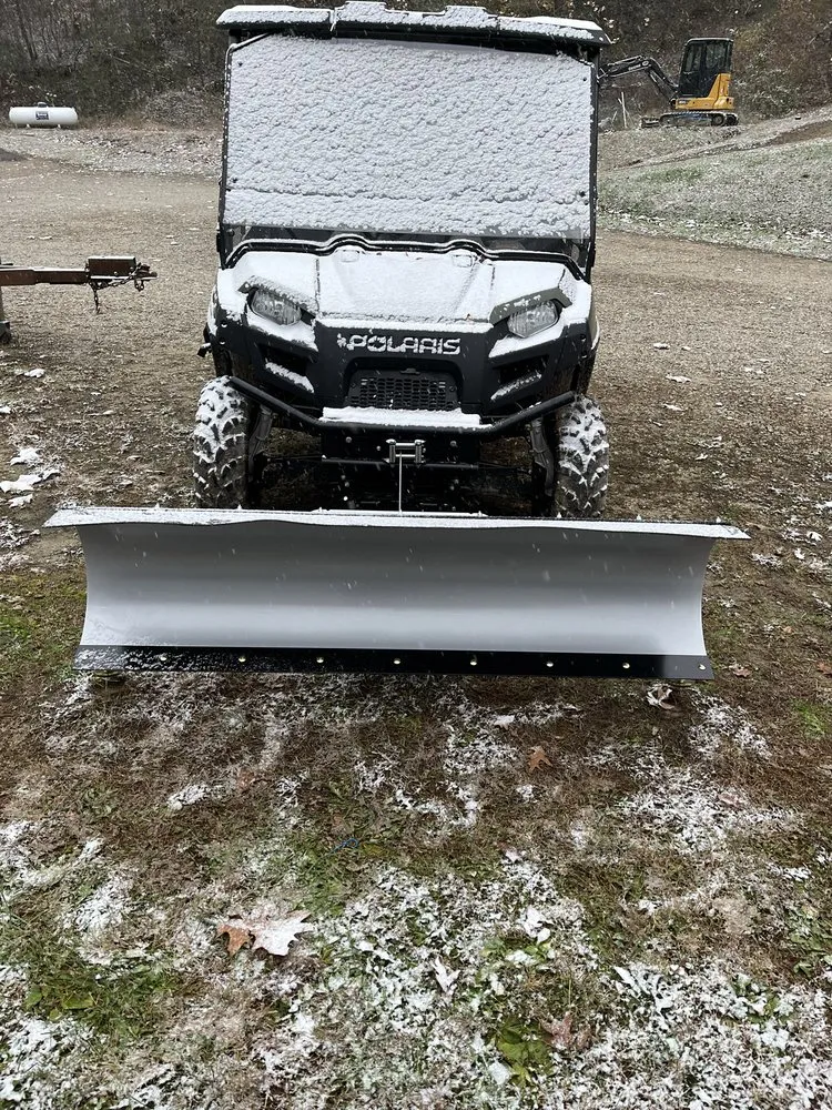Expert landscaping services in River, KY by Kingdom Kuts Lawn Care