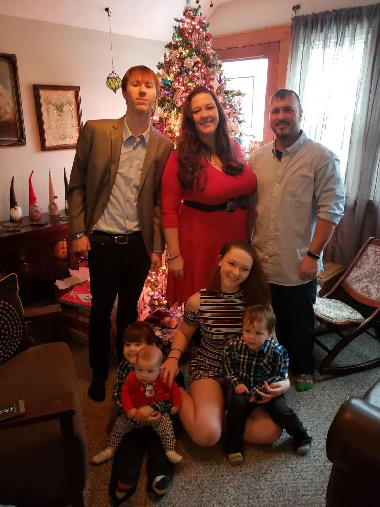 Expert lawn mowing service experts serving Milwaukee, WI - Kingdom Landscaping