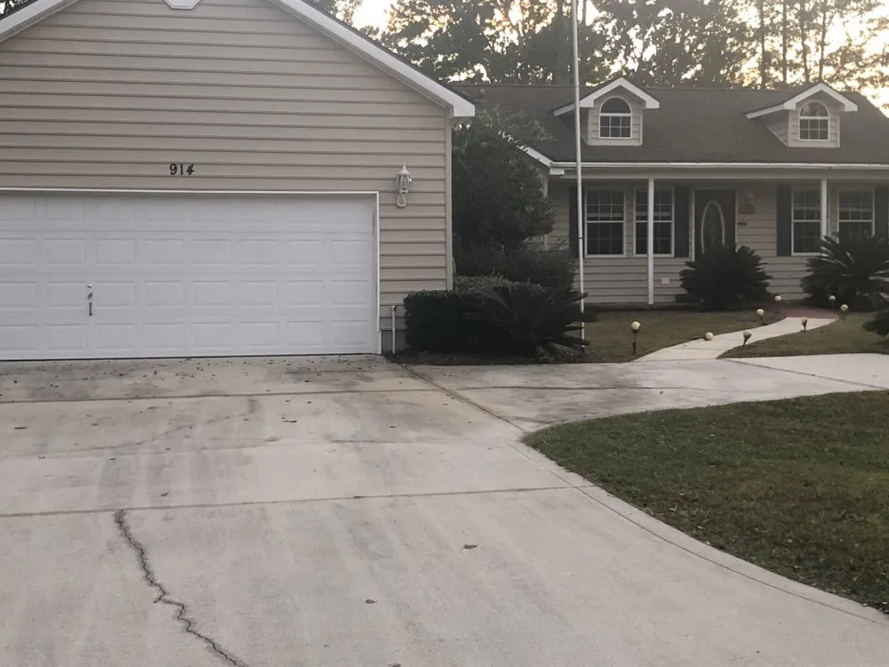 Custom outdoor landscaping experts serving Orlando, FL - Kingdom Landscaping