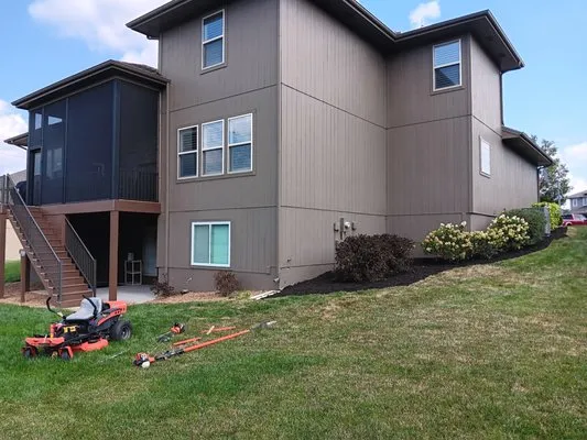 Kingdom Lawn Care Logo