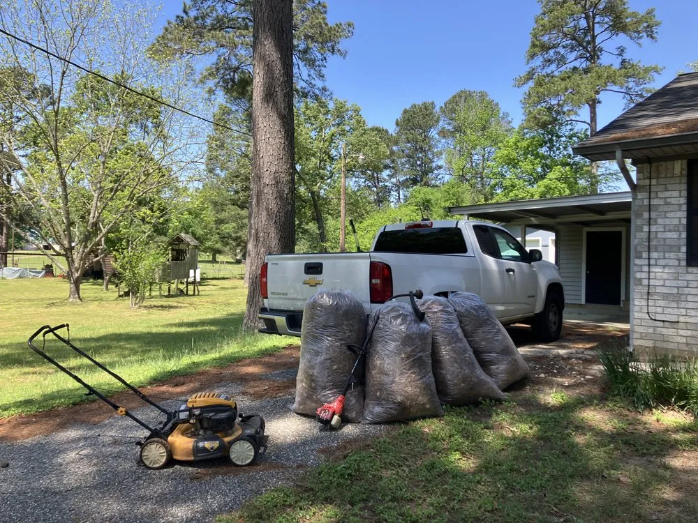 Affordable lawn mowing service experts serving Nacogdoches, TX - Kingdom Lawncare