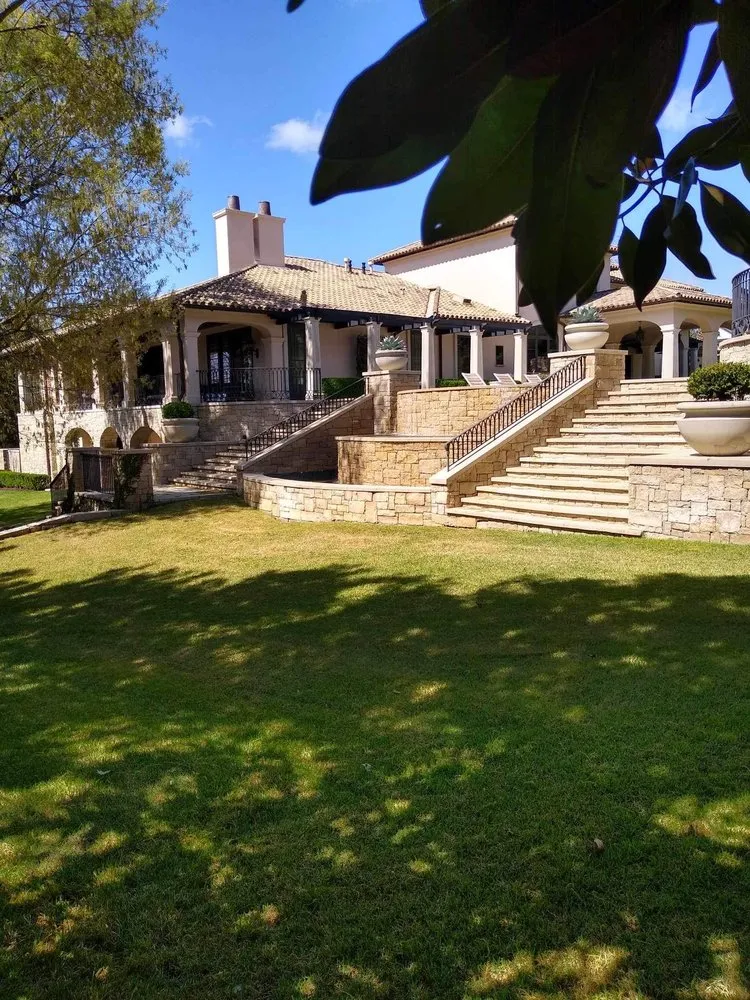 Professional lawn mowing service in Nacogdoches, TX by Kingdom Lawncare