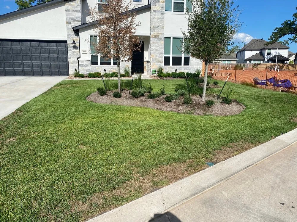 Custom outdoor landscaping in Willis, TX - Kingdom Property Care