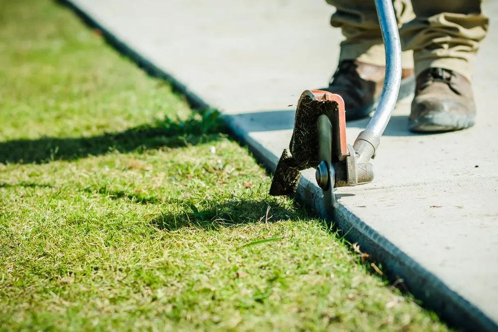 Reliable outdoor landscaping for beautiful yards in Denton, TX by Kingreen Services