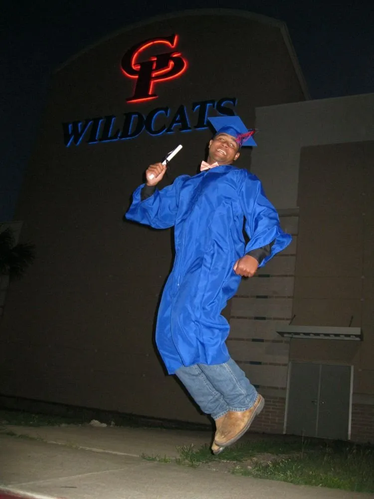 Affordable lawn mowing service in San Antonio, TX by King's Complete Service