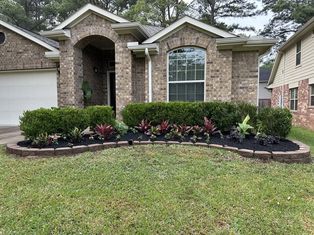 Local lawn care service in Willis, TX by King’s Daughter Lawn Care & Landscaping