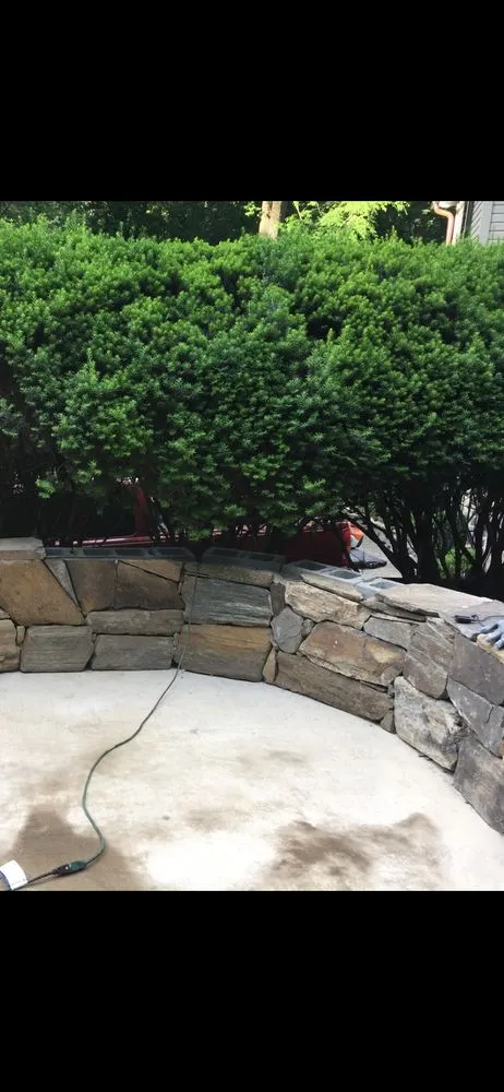 Custom garden landscaping in Gladwyne, PA - Kings Garden Landscape and Hardscape